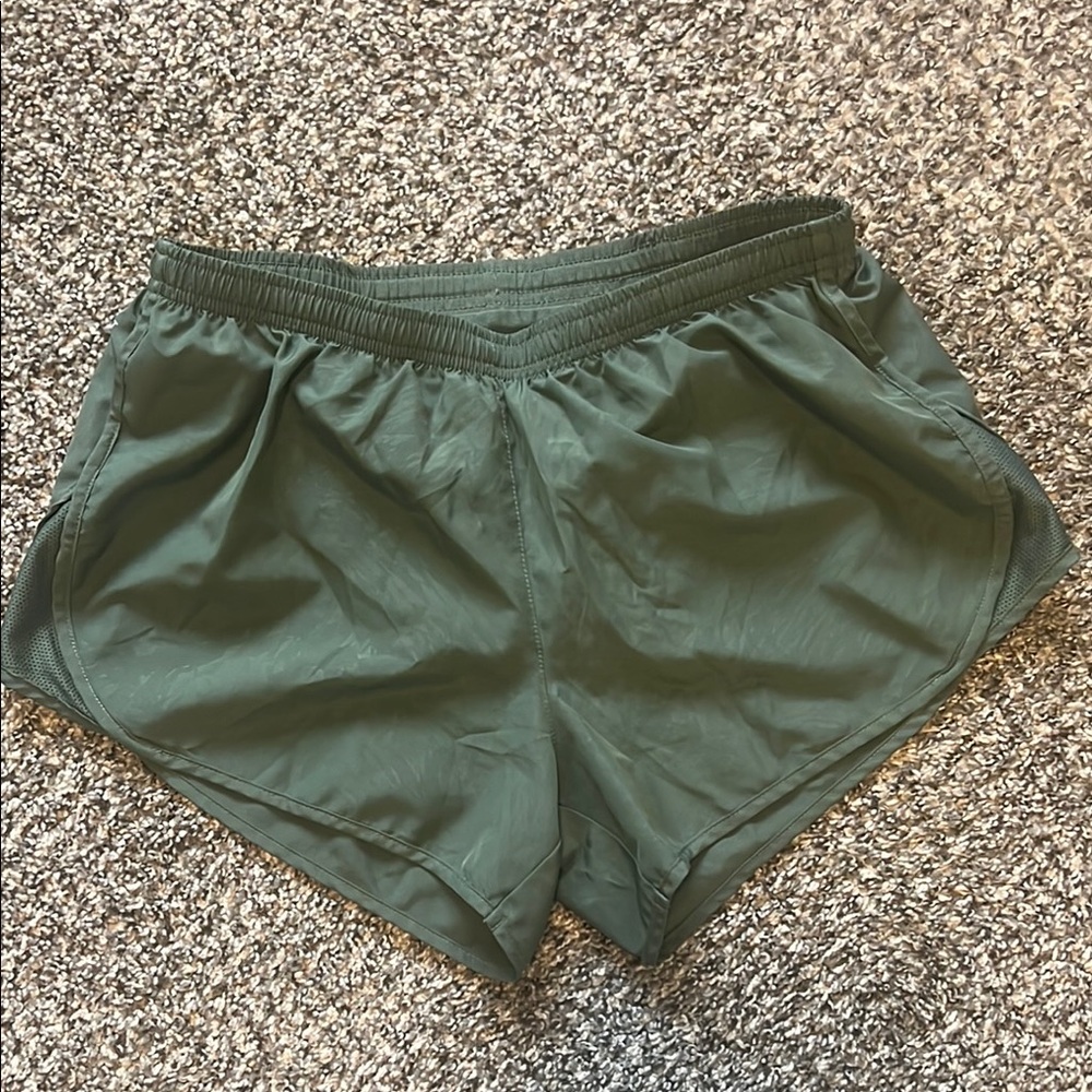 Green Athletic Shorts with Wide Elastic Waistband and Lightweight Material